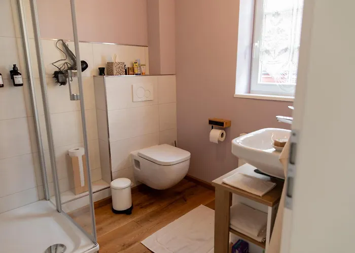 Altstadt Am Dom Wetzlar, 1 Zi, Kueche, Bad Mit Parkplatz & Wlan *