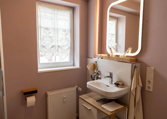 Altstadt Am Dom Wetzlar, 1 Zi, Kueche, Bad Mit Parkplatz & Wlan アパート *